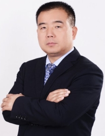 何显刚律师照片